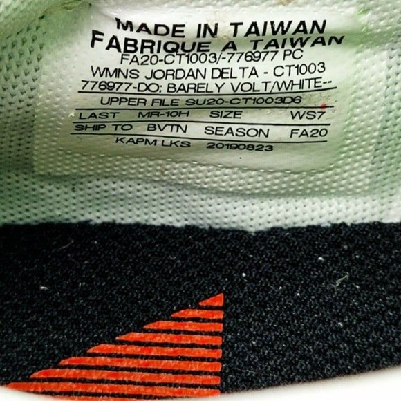LOOK SEE PROMO Nike Air Jordan Delta Barely Volt CT1003-700 WMN SZ 7 = MN SZ 5.5 - Picture 12 of 12